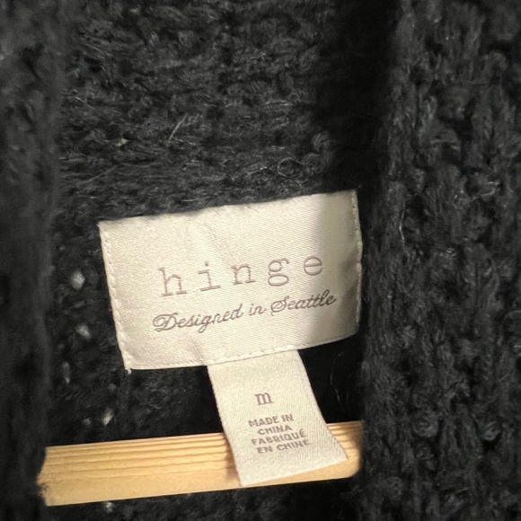 hinge designed in seattle cardigan - Picture 3 of 5